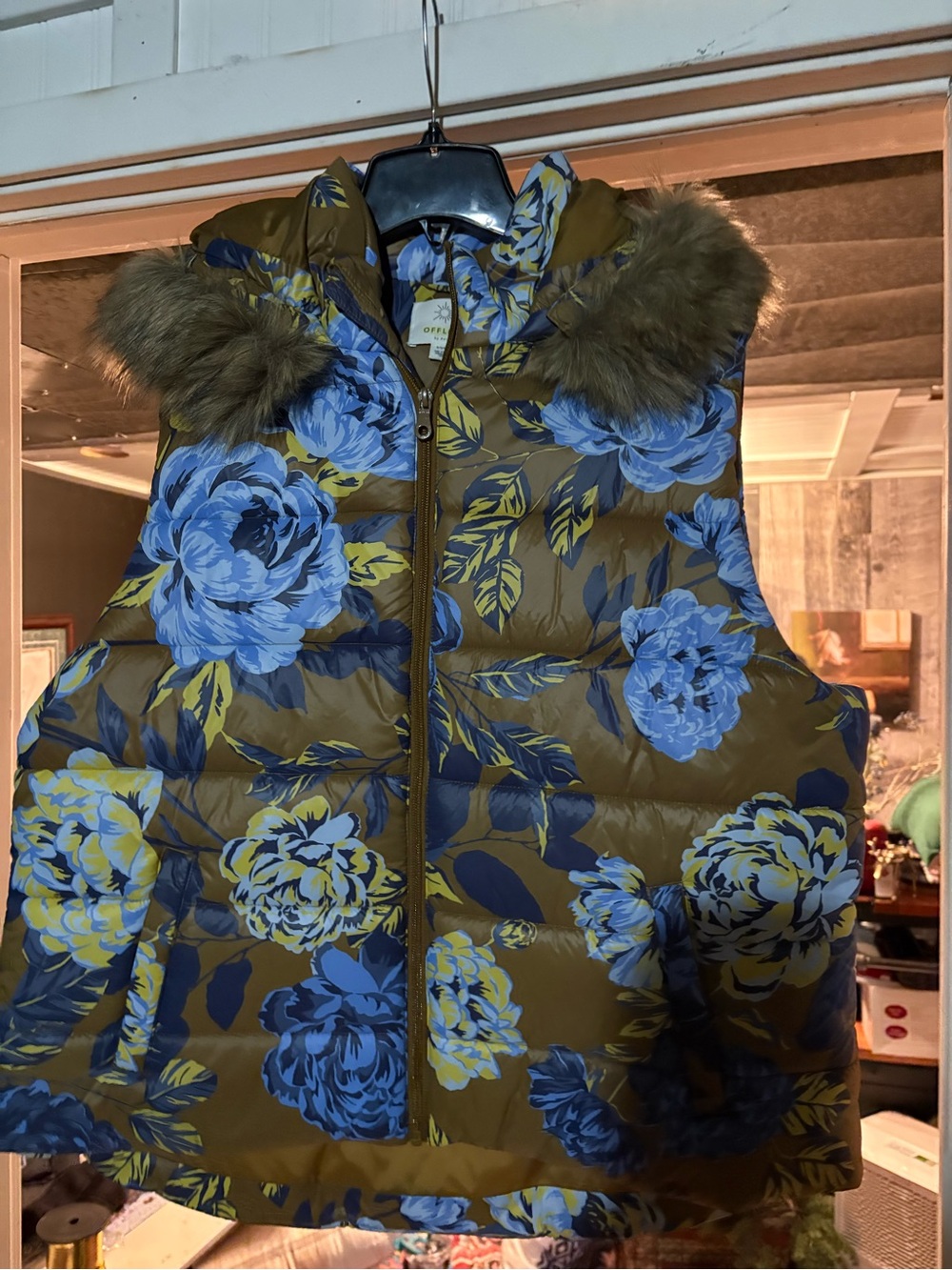 aerie Olive Floral Quilted Puffer Vest with Faux-Fur Trim